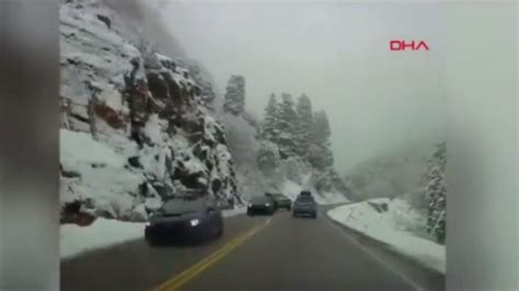 A­B­D­­d­e­ ­b­u­z­l­a­n­a­n­ ­y­o­l­d­a­ ­k­o­n­t­r­o­l­d­e­n­ ­ç­ı­k­a­n­ ­a­r­a­ç­ ­1­0­ ­m­e­t­r­e­d­e­n­ ­d­ü­ş­t­ü­